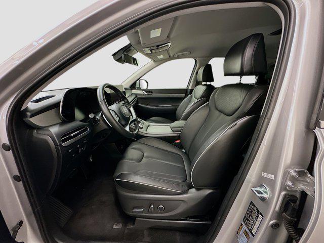 used 2025 Hyundai Palisade car, priced at $38,197