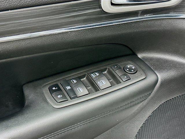 used 2022 Jeep Grand Cherokee car, priced at $28,497