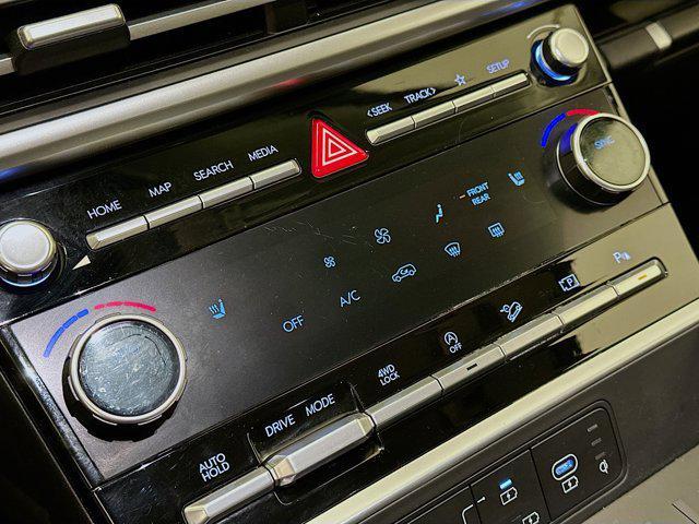 used 2025 Hyundai Santa Fe car, priced at $31,997