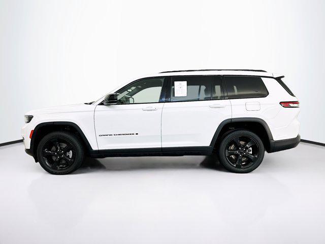 used 2022 Jeep Grand Cherokee L car, priced at $28,497