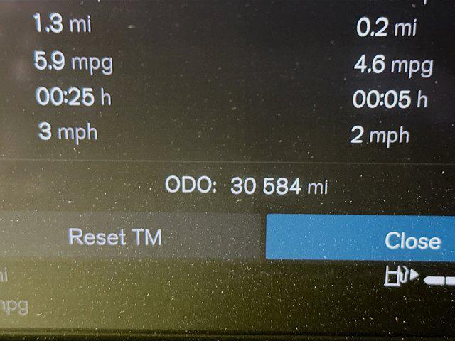 used 2024 Volvo XC40 car, priced at $25,897