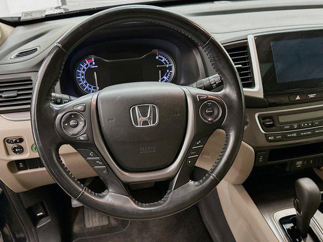 used 2016 Honda Pilot car, priced at $18,399