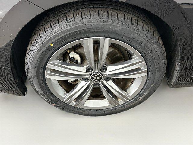 used 2024 Volkswagen Jetta car, priced at $18,997