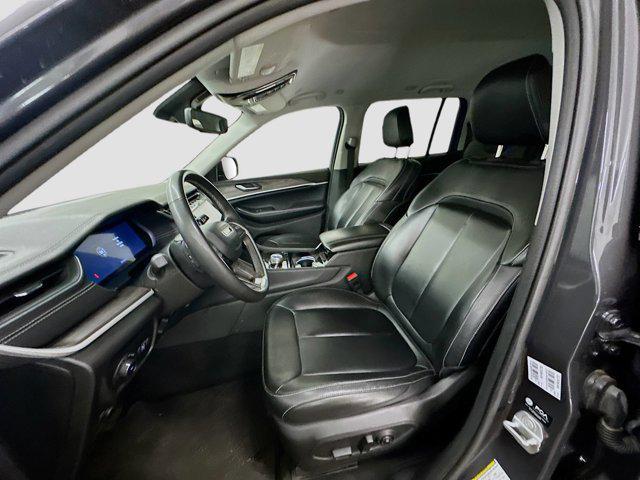 used 2023 Jeep Grand Cherokee car, priced at $29,697