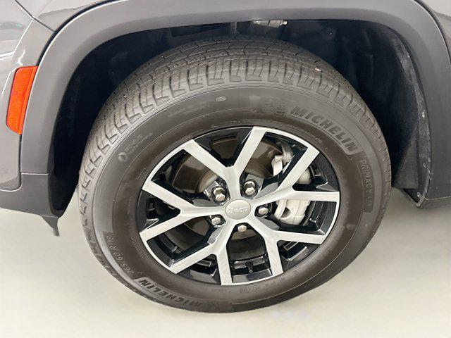 used 2023 Jeep Grand Cherokee car, priced at $29,697