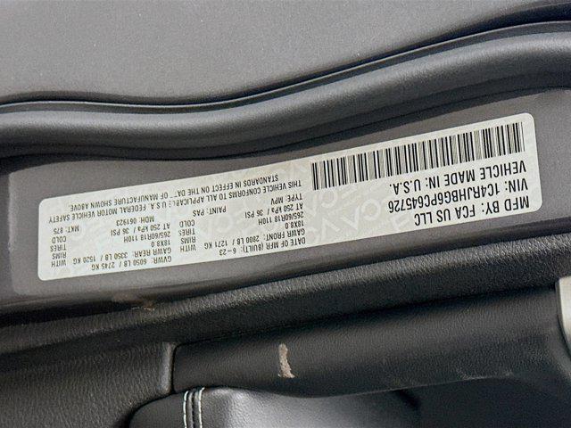 used 2023 Jeep Grand Cherokee car, priced at $29,697