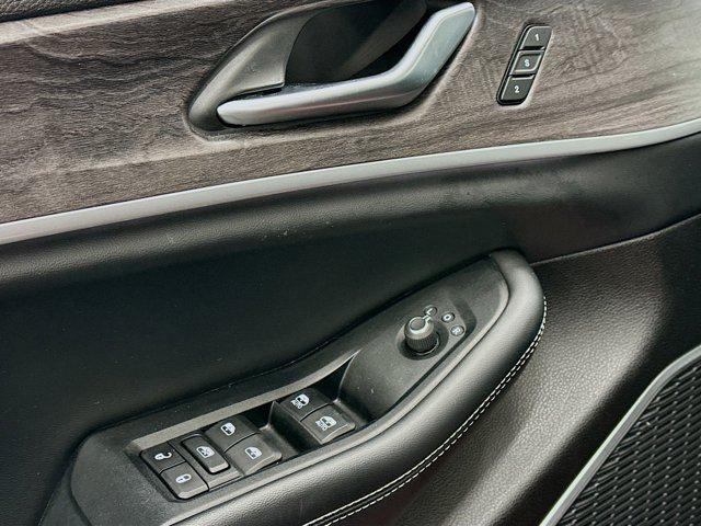 used 2023 Jeep Grand Cherokee L car, priced at $29,197