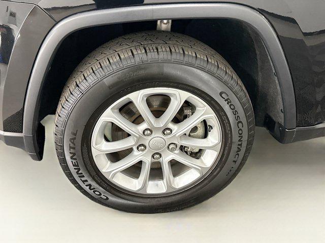 used 2022 Jeep Grand Cherokee car, priced at $23,347