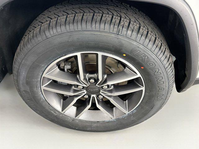 used 2022 Jeep Grand Cherokee car, priced at $25,997