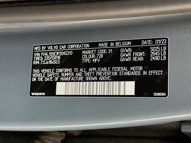 used 2023 Volvo XC40 car, priced at $28,797