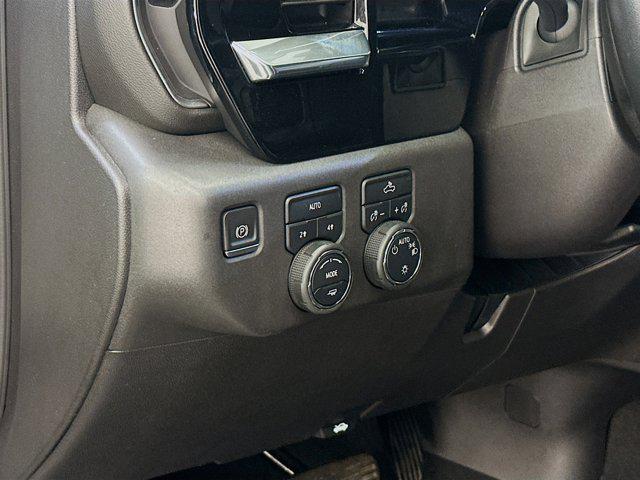used 2024 Chevrolet Silverado 1500 car, priced at $35,697