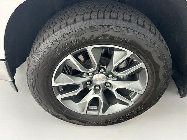 used 2024 Chevrolet Silverado 1500 car, priced at $35,697