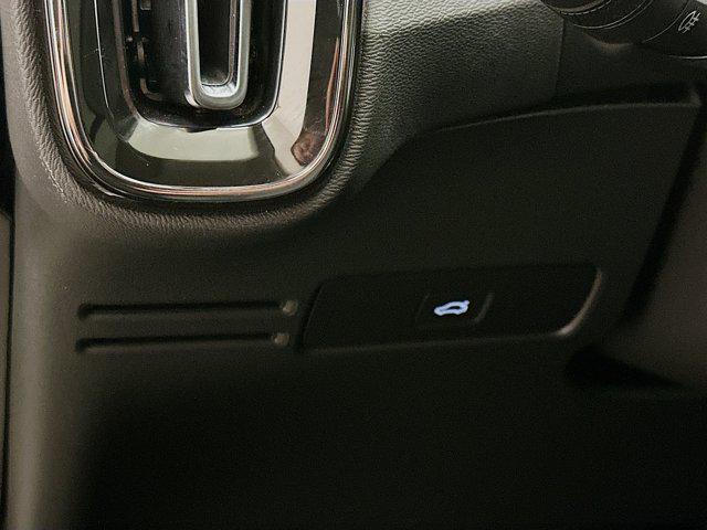 used 2025 Volvo XC40 car, priced at $32,397