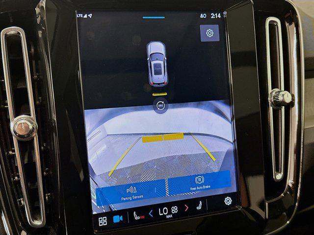 used 2025 Volvo XC40 car, priced at $32,397