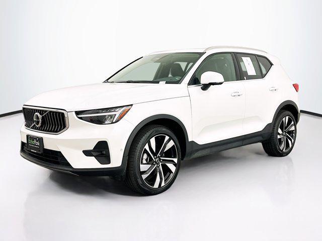 used 2025 Volvo XC40 car, priced at $32,397