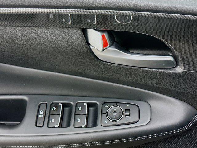 used 2022 Hyundai Santa Fe car, priced at $24,197