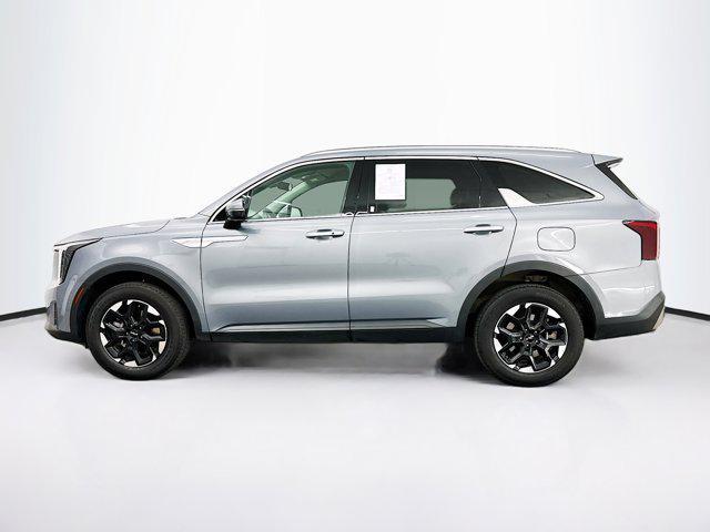 used 2024 Kia Sorento car, priced at $28,397