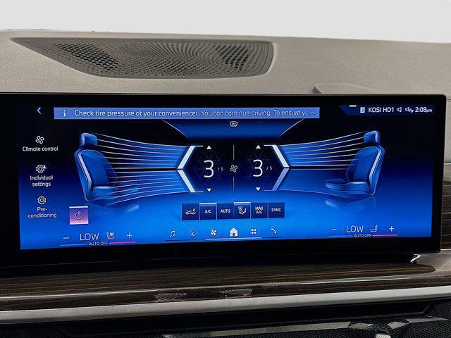 used 2024 BMW X7 car, priced at $58,297