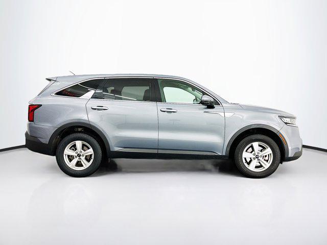 used 2023 Kia Sorento car, priced at $22,389