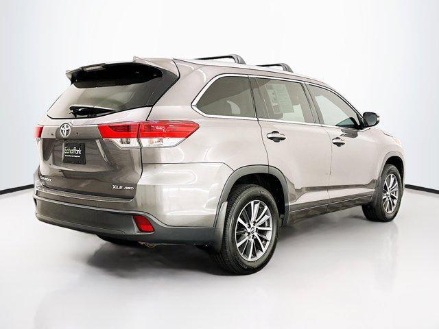 used 2018 Toyota Highlander car, priced at $19,109