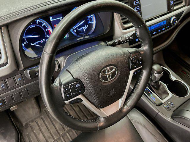 used 2018 Toyota Highlander car, priced at $19,109