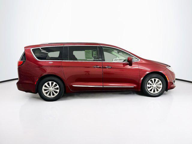 used 2018 Chrysler Pacifica car, priced at $14,599