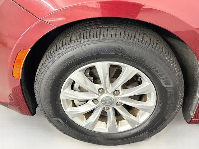 used 2018 Chrysler Pacifica car, priced at $14,599