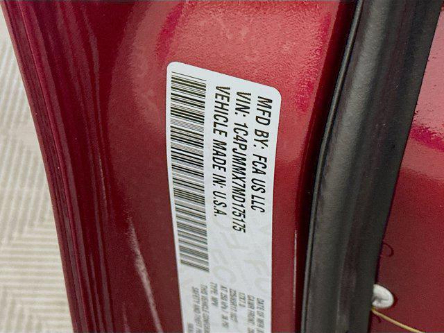used 2021 Jeep Cherokee car, priced at $22,697