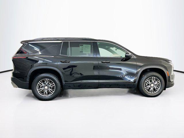 used 2025 Chevrolet Traverse car, priced at $35,996