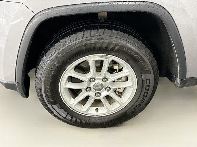 used 2020 Jeep Grand Cherokee car, priced at $18,999