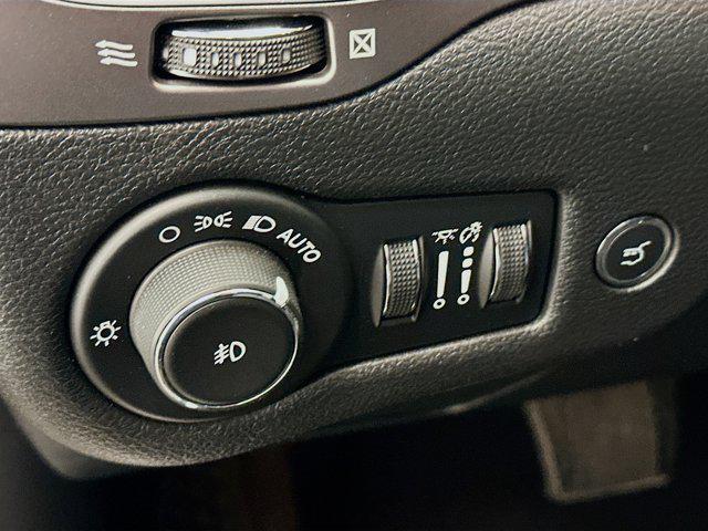 used 2020 Jeep Cherokee car, priced at $19,497