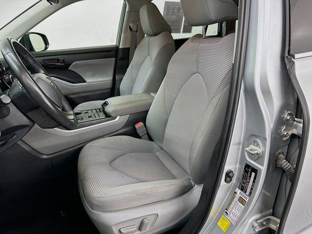 used 2022 Toyota Highlander car, priced at $29,689