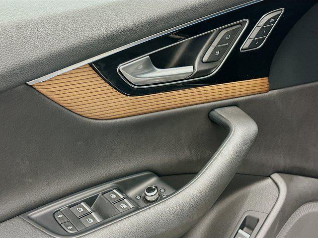 used 2017 Audi Q7 car, priced at $13,696