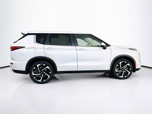 used 2024 Mitsubishi Outlander car, priced at $24,597