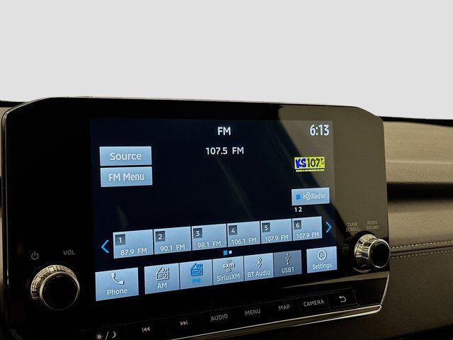 used 2024 Mitsubishi Outlander car, priced at $24,597