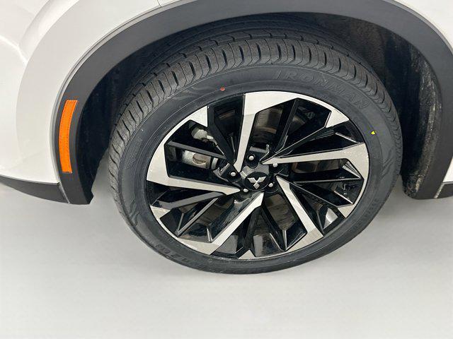 used 2024 Mitsubishi Outlander car, priced at $24,597