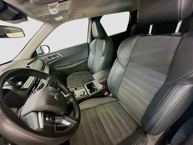 used 2024 Mitsubishi Outlander car, priced at $24,597
