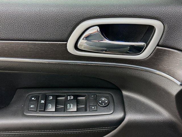 used 2018 Jeep Grand Cherokee car, priced at $16,999