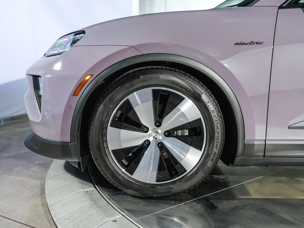 used 2024 Porsche Macan car, priced at $85,995