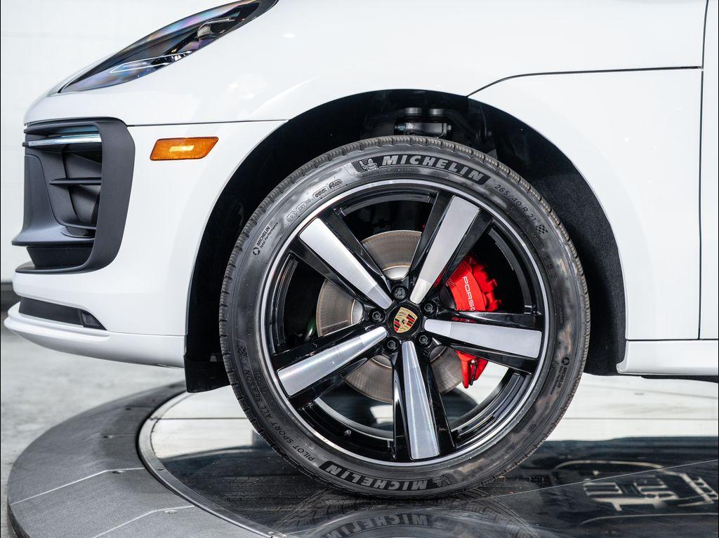 new 2025 Porsche Macan car, priced at $96,035