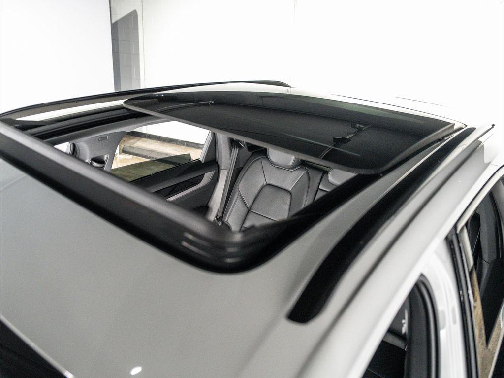 used 2025 Porsche Cayenne car, priced at $91,995
