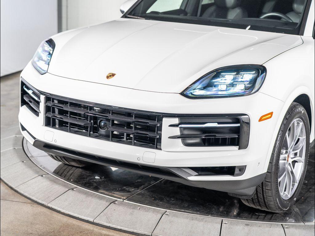 used 2025 Porsche Cayenne car, priced at $91,995