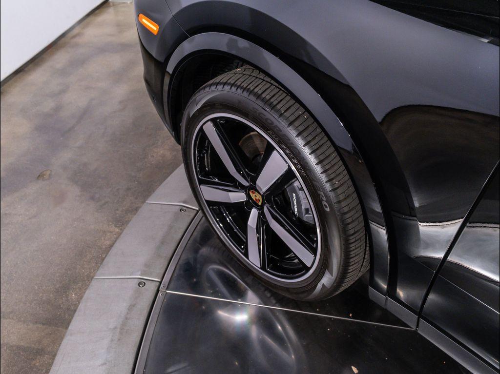 used 2024 Porsche Cayenne car, priced at $89,995