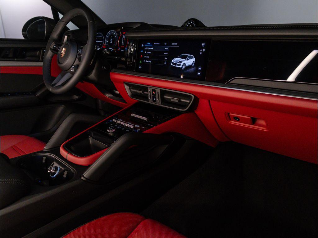 new 2025 Porsche Cayenne car, priced at $127,355
