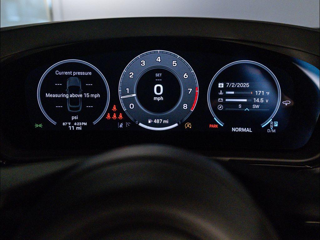 new 2025 Porsche Cayenne car, priced at $127,355
