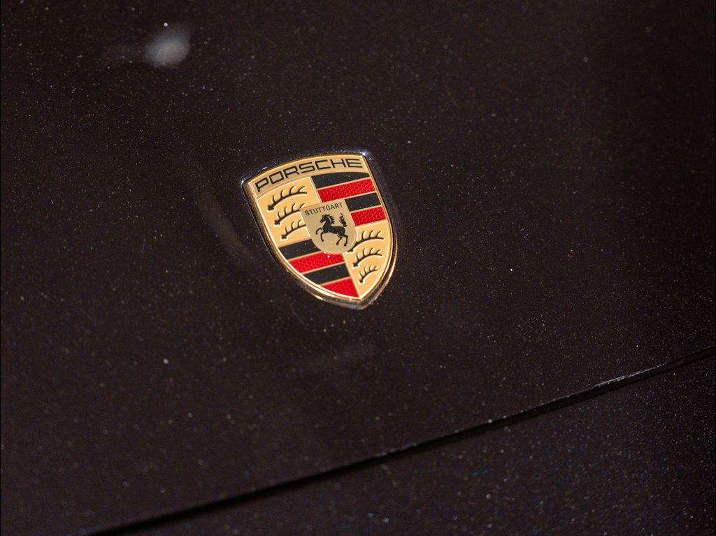 used 2025 Porsche Macan car, priced at $86,995
