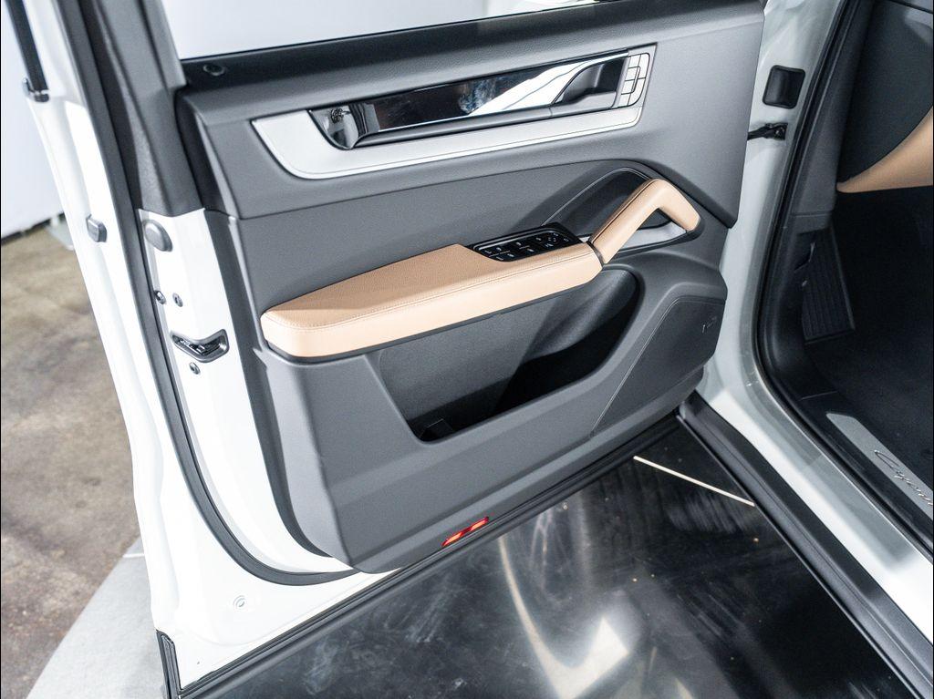 new 2025 Porsche Cayenne car, priced at $105,065