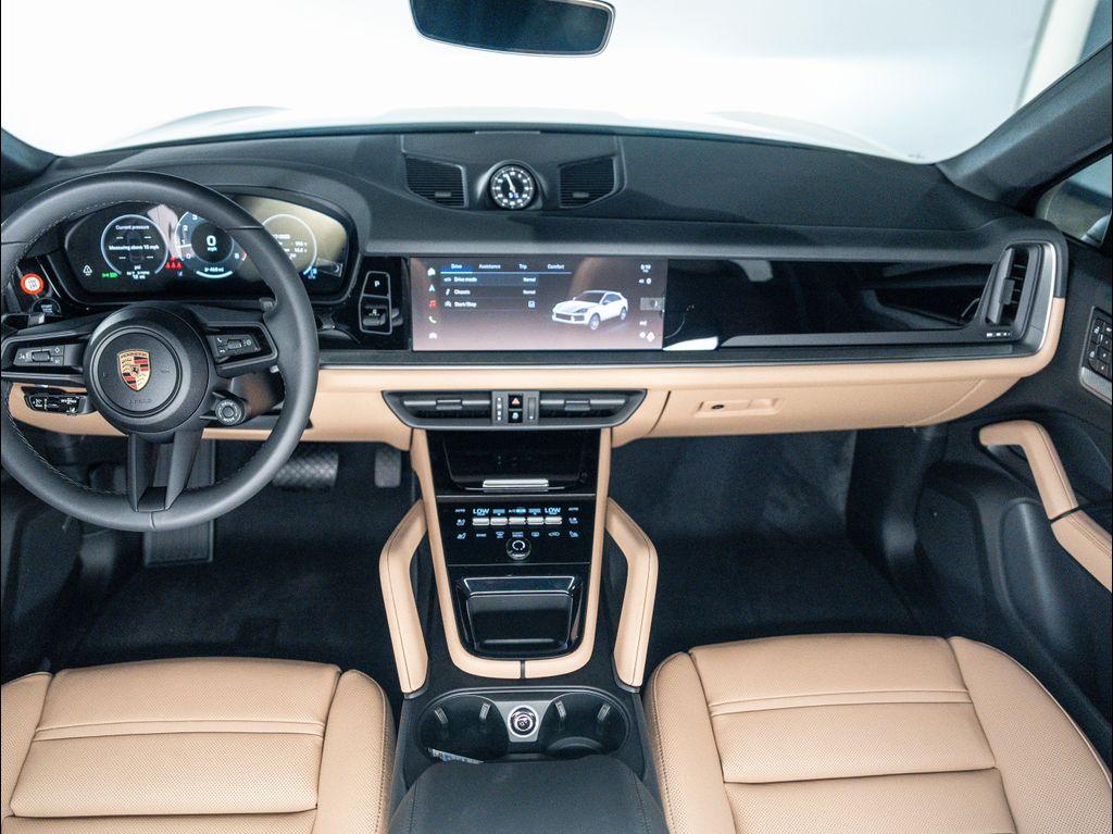 new 2025 Porsche Cayenne car, priced at $105,065