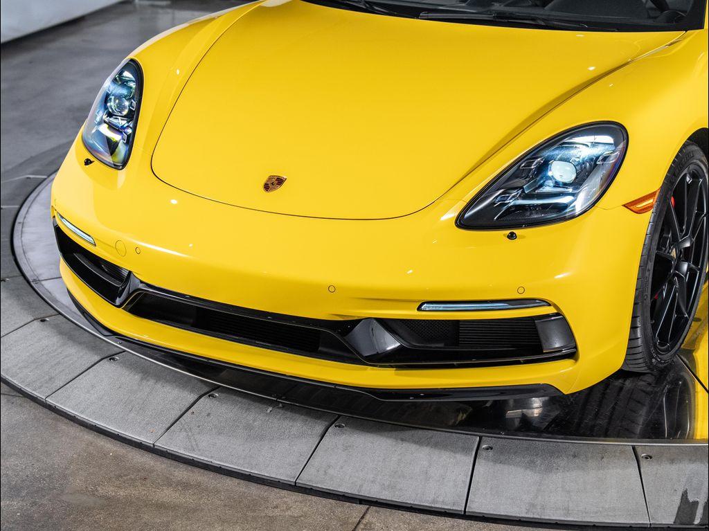 new 2025 Porsche 718 Boxster car, priced at $117,265