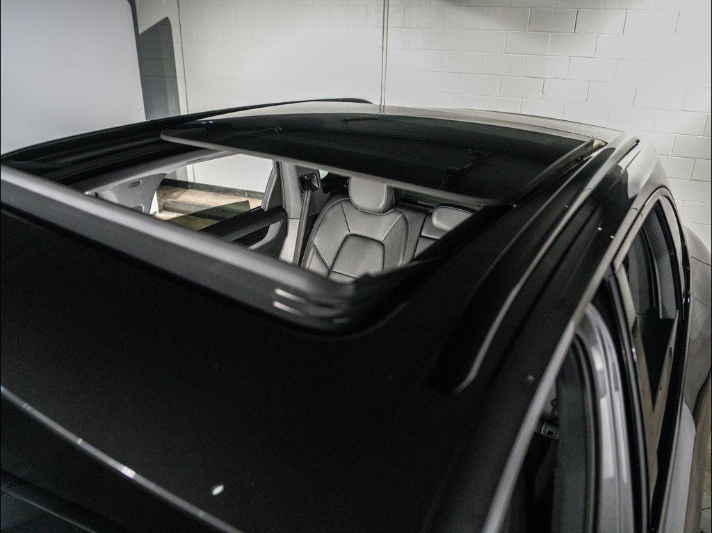used 2025 Porsche Cayenne car, priced at $91,995